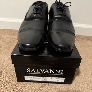 Classic Black Men's Oxfords